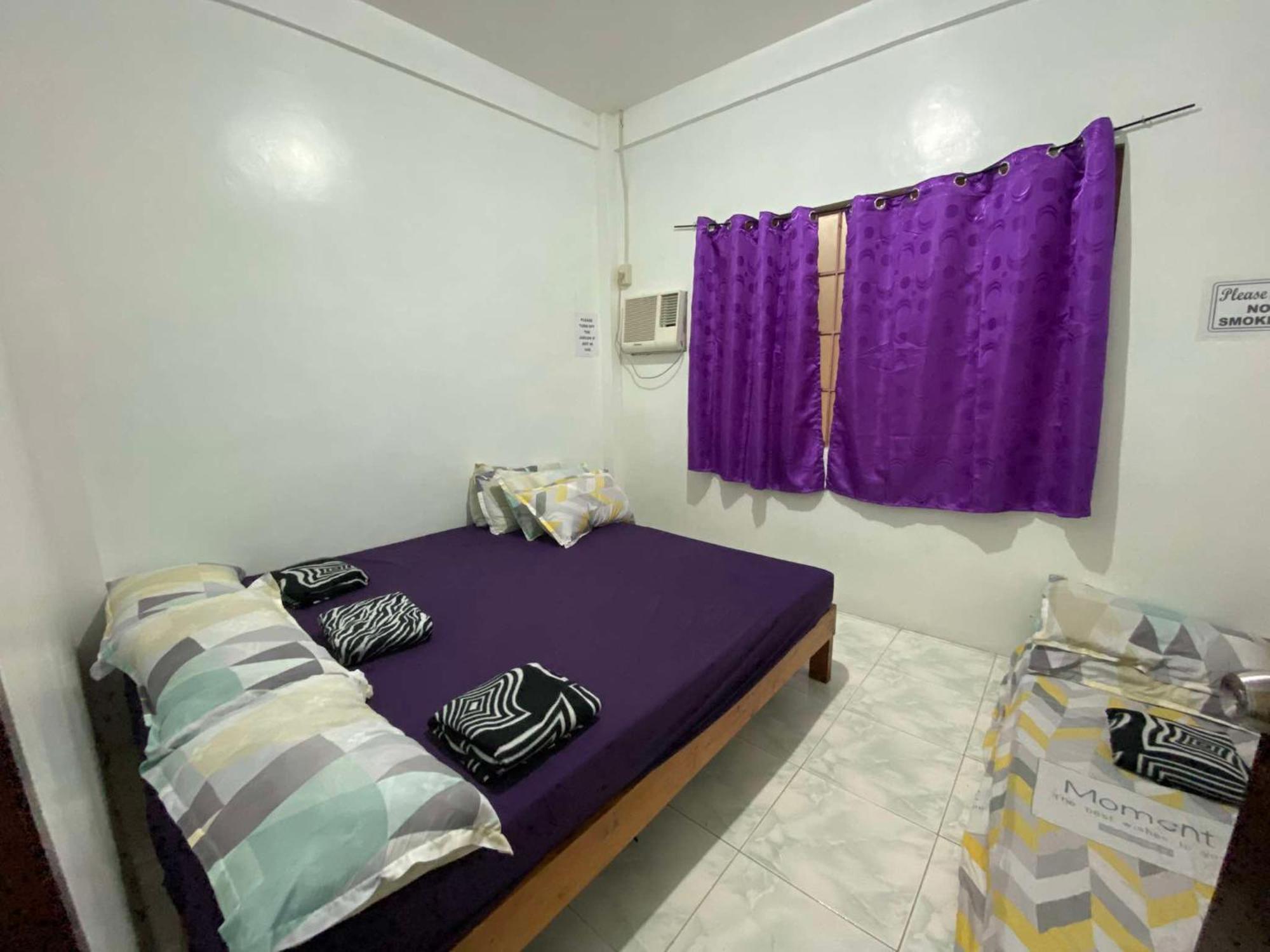 Appartement Estrelle Orange House - Backpackers Hub à Puerto Princesa Extérieur photo
